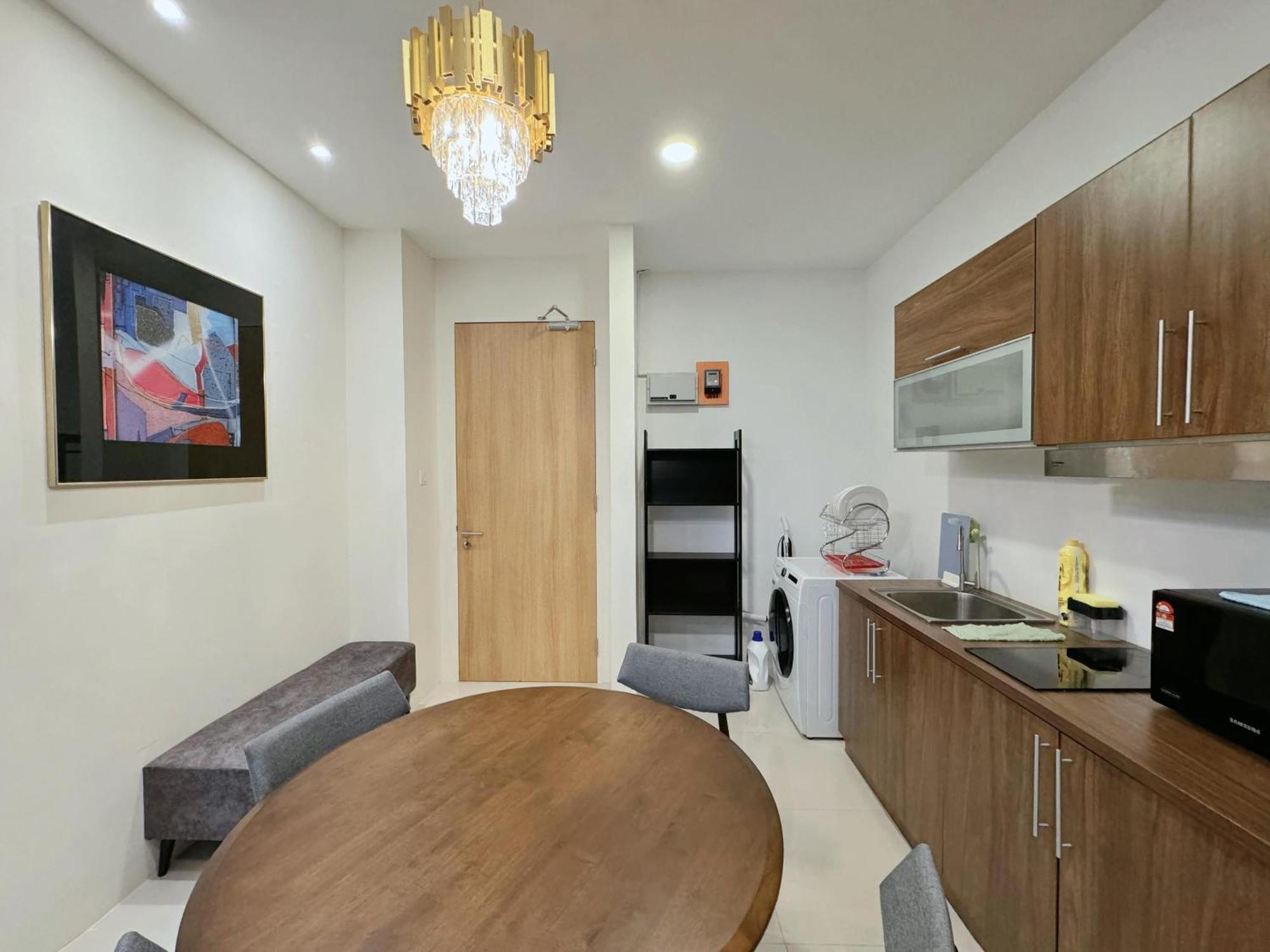 Cozy Comfort 03 - Riverine Diamond 5 Pax * Kuching