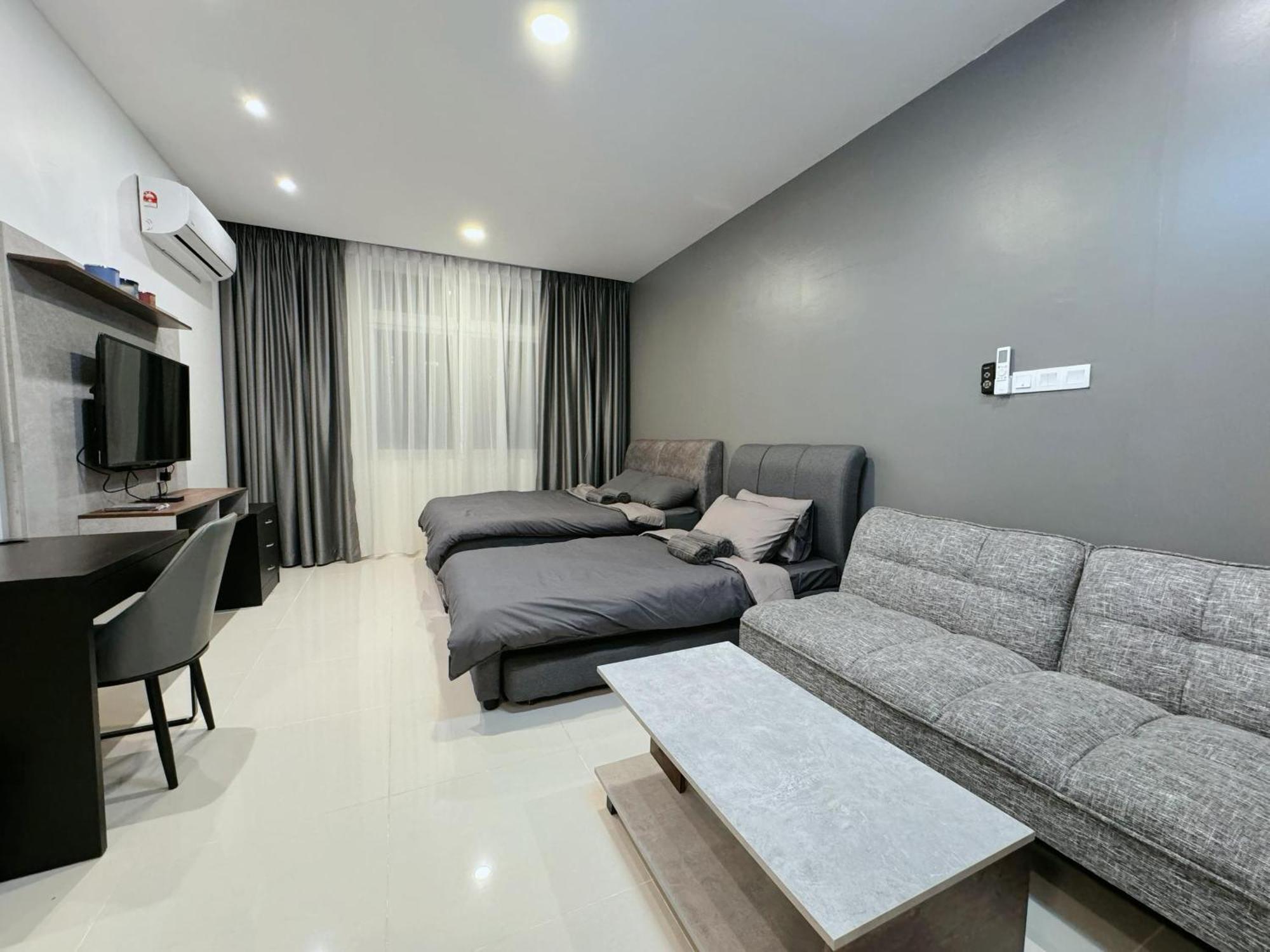 Cozy Comfort 03 - Riverine Diamond 5 Pax Apartment Kuching